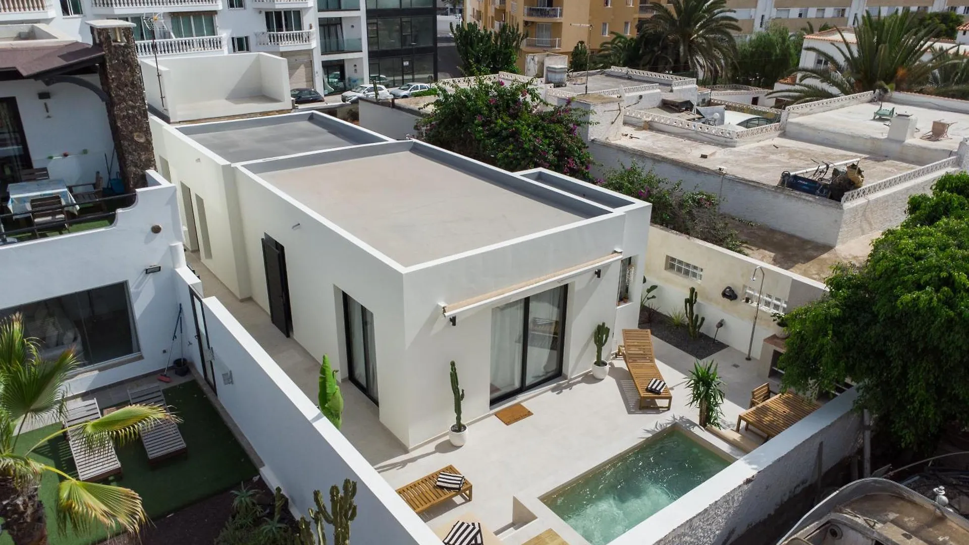 Apartment Urban Chill Private Pool Corralejo By Holidays Home