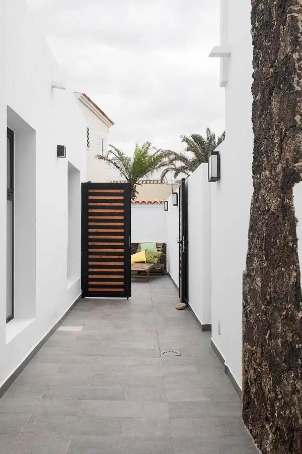 Apartment Urban Chill Private Pool Corralejo By Holidays Home
